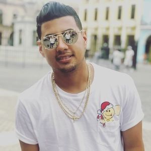 Meet your Posher, Maikel